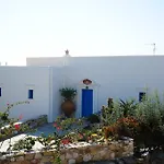 Captain's Art Villa
