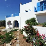 Captain's Art Villa *