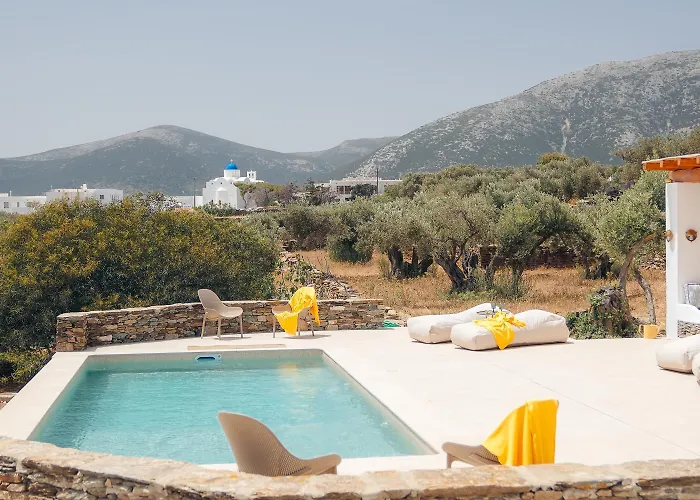 Villa Captain's Art *