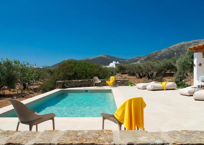 Villa Captain's Art *