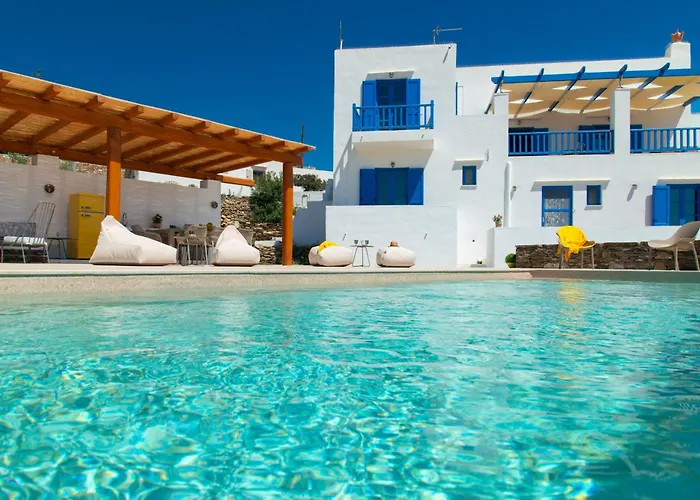 Captain's Art Villa *